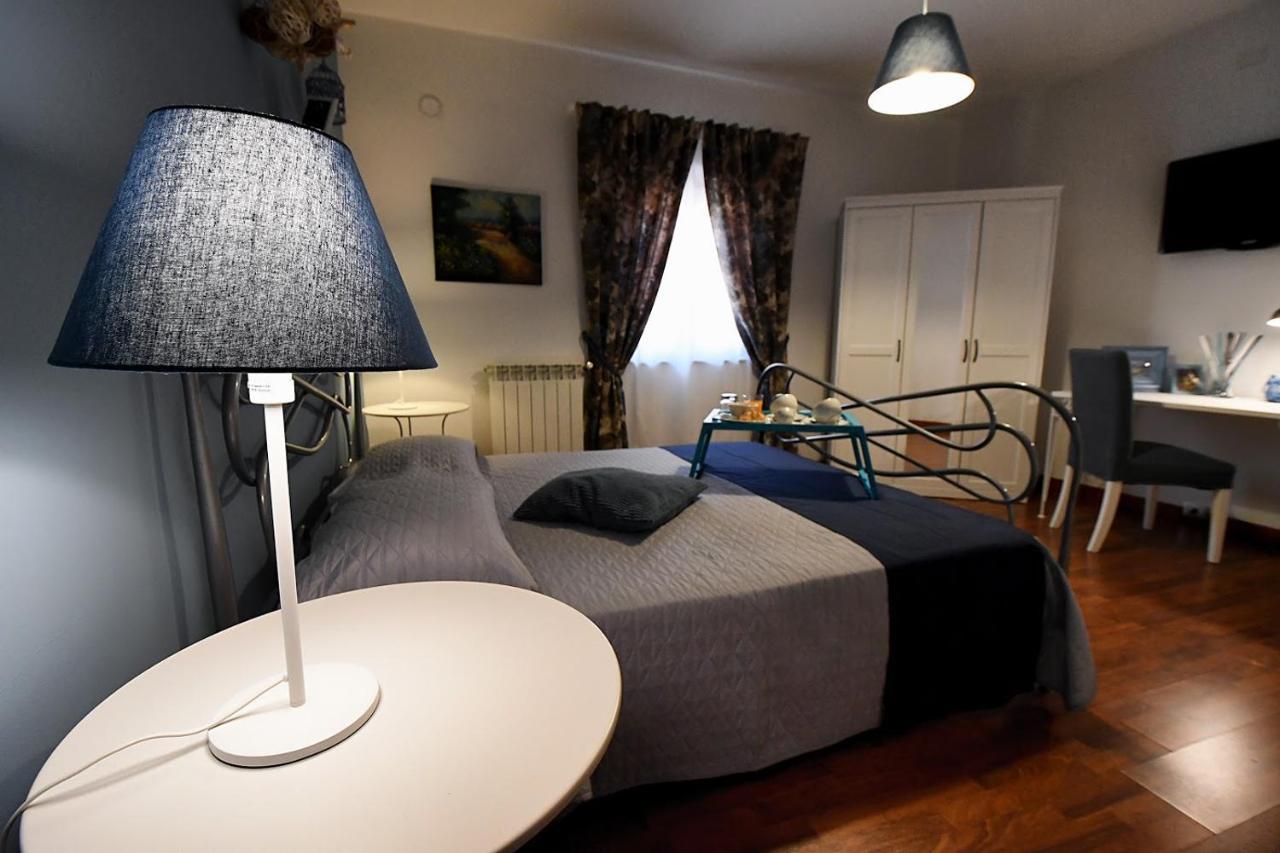 B&B Borgo Antico ピアッツァ・アルメリーナ エクステリア 写真